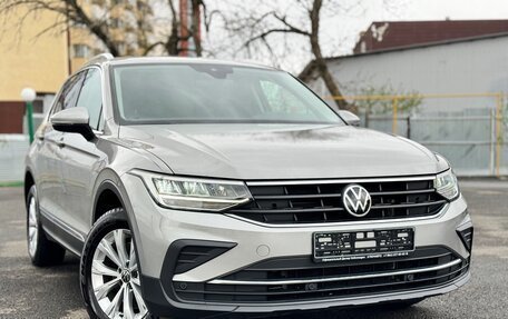 Volkswagen Tiguan II, 2021 год, 3 220 000 рублей, 4 фотография