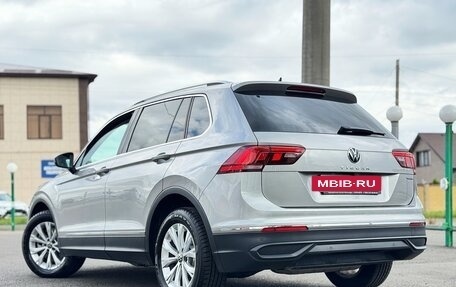 Volkswagen Tiguan II, 2021 год, 3 220 000 рублей, 2 фотография