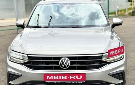 Volkswagen Tiguan II, 2021 год, 3 220 000 рублей, 3 фотография