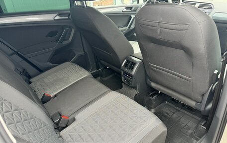 Volkswagen Tiguan II, 2021 год, 3 220 000 рублей, 27 фотография