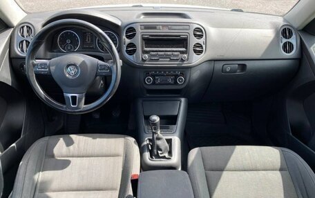 Volkswagen Tiguan I, 2012 год, 850 000 рублей, 9 фотография