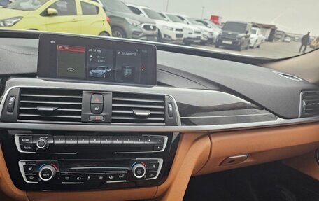BMW 3 серия, 2019 год, 3 750 000 рублей, 3 фотография