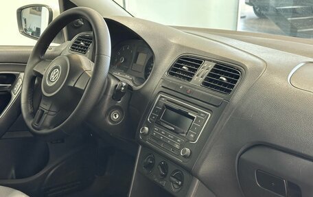 Volkswagen Polo VI (EU Market), 2013 год, 879 900 рублей, 6 фотография