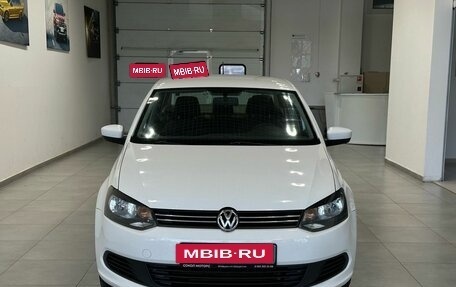 Volkswagen Polo VI (EU Market), 2013 год, 879 900 рублей, 2 фотография