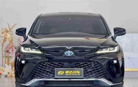 Toyota Venza, 2022 год, 2 473 899 рублей, 2 фотография
