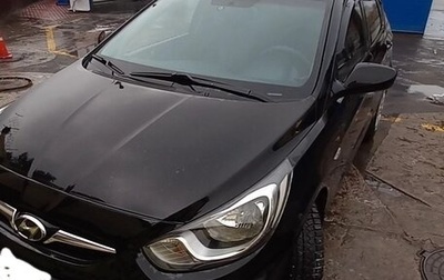 Hyundai Solaris II рестайлинг, 2014 год, 900 000 рублей, 1 фотография