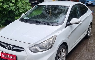 Hyundai Solaris II рестайлинг, 2011 год, 530 000 рублей, 1 фотография