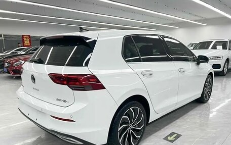 Volkswagen Golf VIII, 2021 год, 2 350 000 рублей, 3 фотография