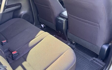 Toyota RAV4, 2018 год, 3 650 000 рублей, 5 фотография