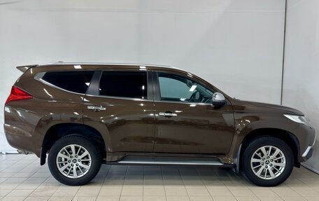 Mitsubishi Pajero Sport III рестайлинг, 2019 год, 2 650 000 рублей, 8 фотография