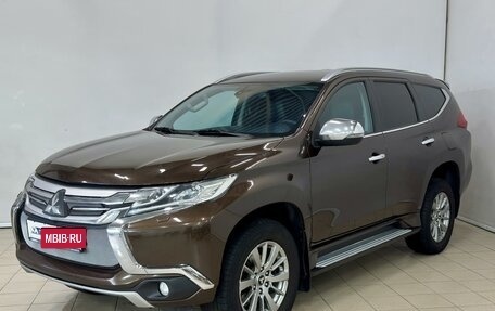 Mitsubishi Pajero Sport III рестайлинг, 2019 год, 2 650 000 рублей, 2 фотография