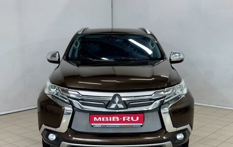 Mitsubishi Pajero Sport III рестайлинг, 2019 год, 2 650 000 рублей, 10 фотография