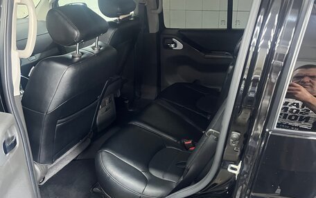 Nissan Pathfinder, 2011 год, 2 550 000 рублей, 10 фотография
