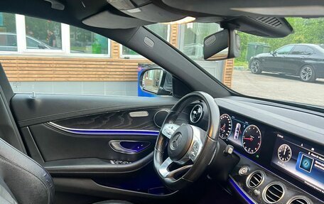 Mercedes-Benz E-Класс, 2018 год, 2 600 000 рублей, 11 фотография