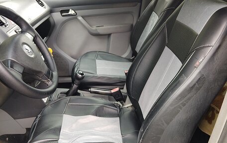 Volkswagen Caddy III рестайлинг, 2008 год, 800 000 рублей, 9 фотография