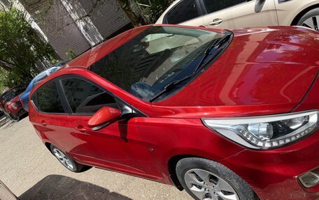 Hyundai Solaris II рестайлинг, 2013 год, 950 000 рублей, 4 фотография
