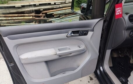 Volkswagen Caddy III рестайлинг, 2008 год, 800 000 рублей, 10 фотография
