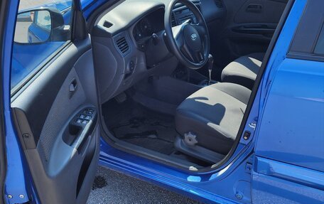 KIA Rio II, 2010 год, 650 000 рублей, 5 фотография