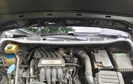 Volkswagen Caddy III рестайлинг, 2008 год, 800 000 рублей, 19 фотография