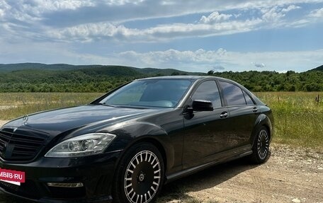 Mercedes-Benz S-Класс, 2006 год, 1 300 000 рублей, 3 фотография