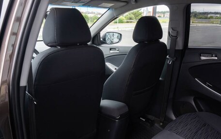 Hyundai Solaris II рестайлинг, 2015 год, 998 000 рублей, 11 фотография