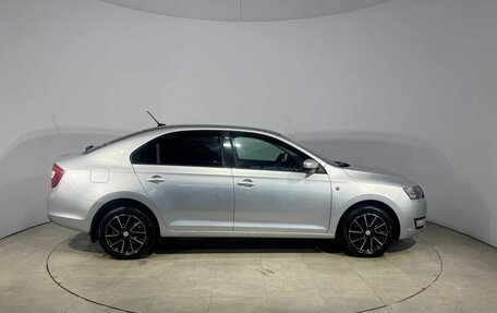 Skoda Rapid I, 2017 год, 1 079 000 рублей, 5 фотография