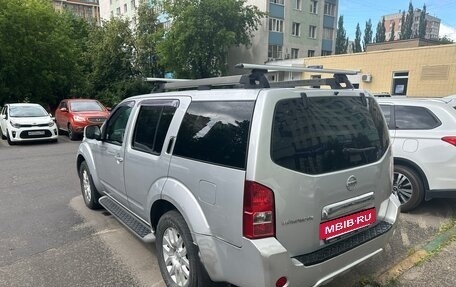 Nissan Pathfinder, 2010 год, 1 650 000 рублей, 8 фотография