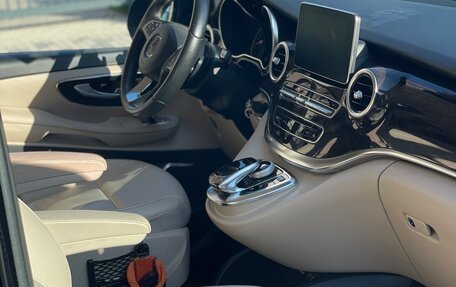Mercedes-Benz V-Класс, 2016 год, 4 550 000 рублей, 13 фотография