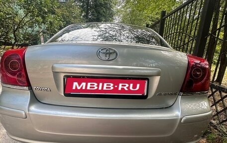 Toyota Avensis III рестайлинг, 2004 год, 650 000 рублей, 2 фотография