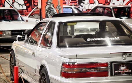 Toyota Soarer, 1990 год, 800 000 рублей, 10 фотография