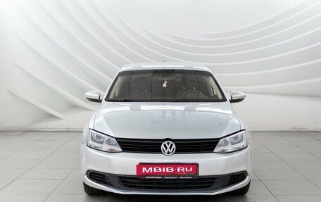 Volkswagen Jetta VI, 2011 год, 888 000 рублей, 2 фотография