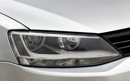 Volkswagen Jetta VI, 2011 год, 888 000 рублей, 10 фотография