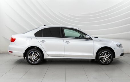 Volkswagen Jetta VI, 2011 год, 888 000 рублей, 8 фотография