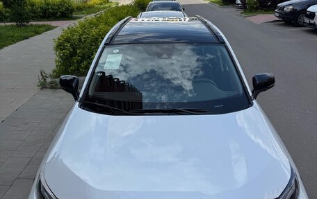 Toyota RAV4, 2024 год, 4 000 000 рублей, 10 фотография