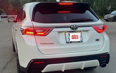 Toyota Harrier, 2016 год, 2 800 000 рублей, 2 фотография