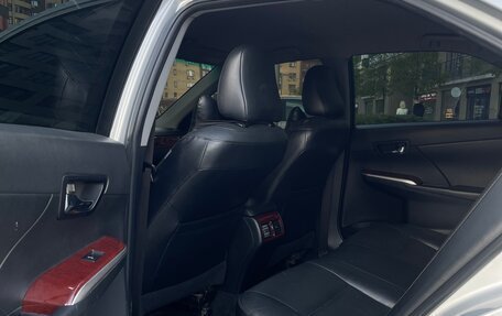 Toyota Camry, 2014 год, 1 880 000 рублей, 5 фотография