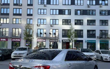 Toyota Camry, 2014 год, 1 880 000 рублей, 2 фотография