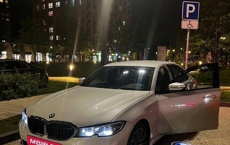 BMW 3 серия, 2019 год, 3 190 000 рублей, 2 фотография