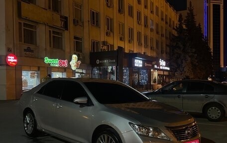 Toyota Camry, 2014 год, 1 880 000 рублей, 11 фотография