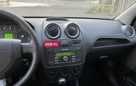 Ford Fiesta, 2006 год, 240 000 рублей, 15 фотография