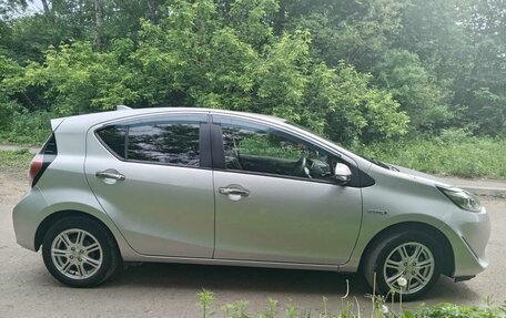 Toyota Aqua I, 2017 год, 1 010 000 рублей, 4 фотография