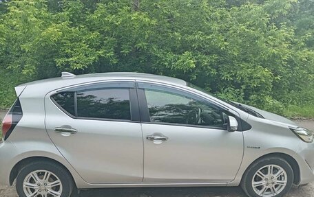 Toyota Aqua I, 2017 год, 1 010 000 рублей, 14 фотография