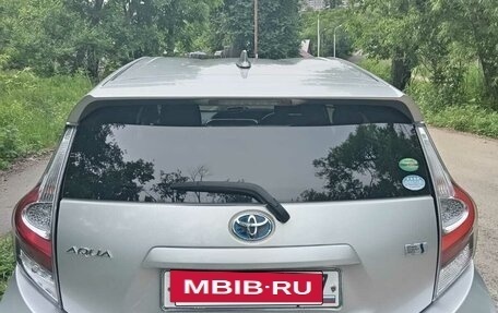 Toyota Aqua I, 2017 год, 1 010 000 рублей, 12 фотография