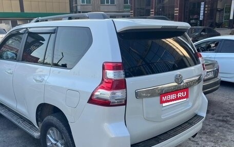 Toyota Land Cruiser Prado 150 рестайлинг 2, 2015 год, 4 100 000 рублей, 2 фотография