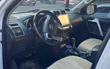 Toyota Land Cruiser Prado 150 рестайлинг 2, 2015 год, 4 100 000 рублей, 6 фотография