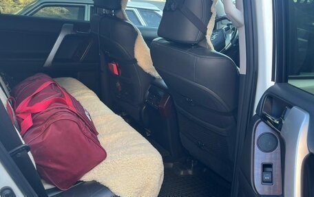 Toyota Land Cruiser Prado 150 рестайлинг 2, 2015 год, 4 100 000 рублей, 8 фотография