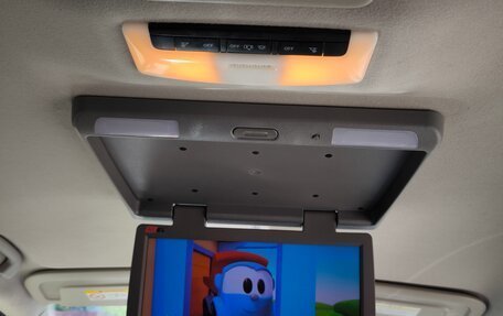 Nissan Serena IV, 2017 год, 2 050 000 рублей, 16 фотография