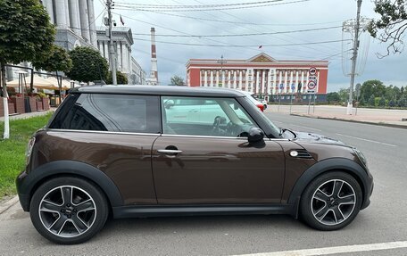 MINI Hatch, 2011 год, 1 190 000 рублей, 3 фотография