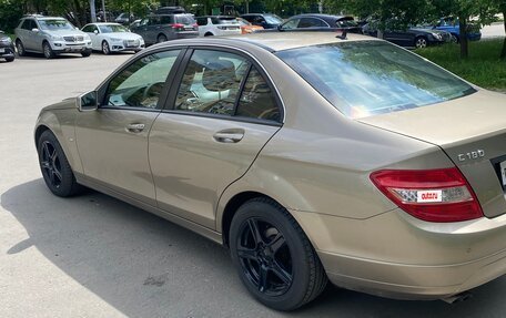 Mercedes-Benz C-Класс, 2009 год, 1 500 000 рублей, 6 фотография