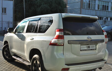 Toyota Land Cruiser Prado 150 рестайлинг 2, 2015 год, 2 689 000 рублей, 5 фотография